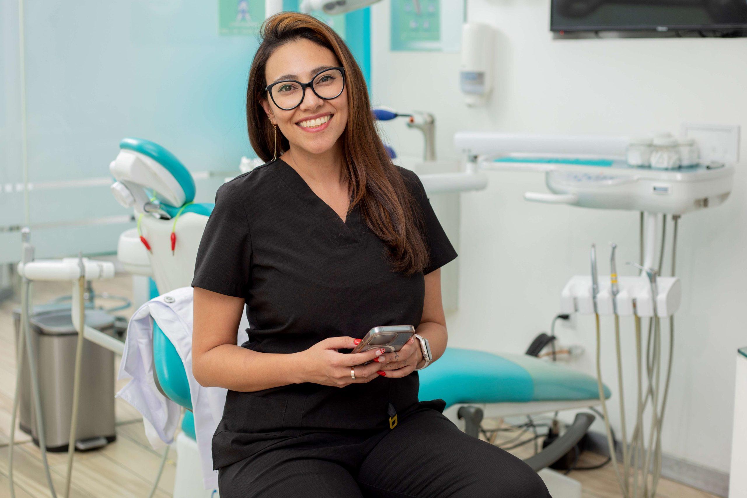 Comunicazione Dentista-Paziente, tra digital e passaparola | XDENT